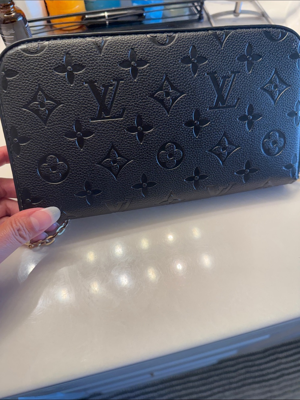 Louis Vuitton Black Monogram Envelope Crossbody with Gold Chain - Picture 4 of 6